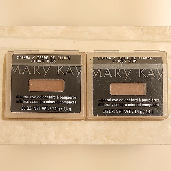 ***BRAND NEW/NEVER BEEN USED*** MARY KAY Mineral Eye Shadow in "Sienna" Shade - Picture 1 of 3